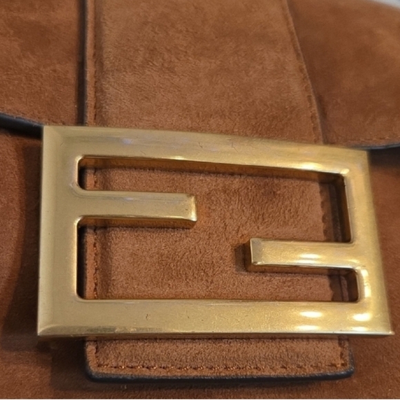 Fendi Baguette Carmel Brown Suede Gold Hardware Bag Italy Bonus Unbranded Strap - Picture 5 of 17
